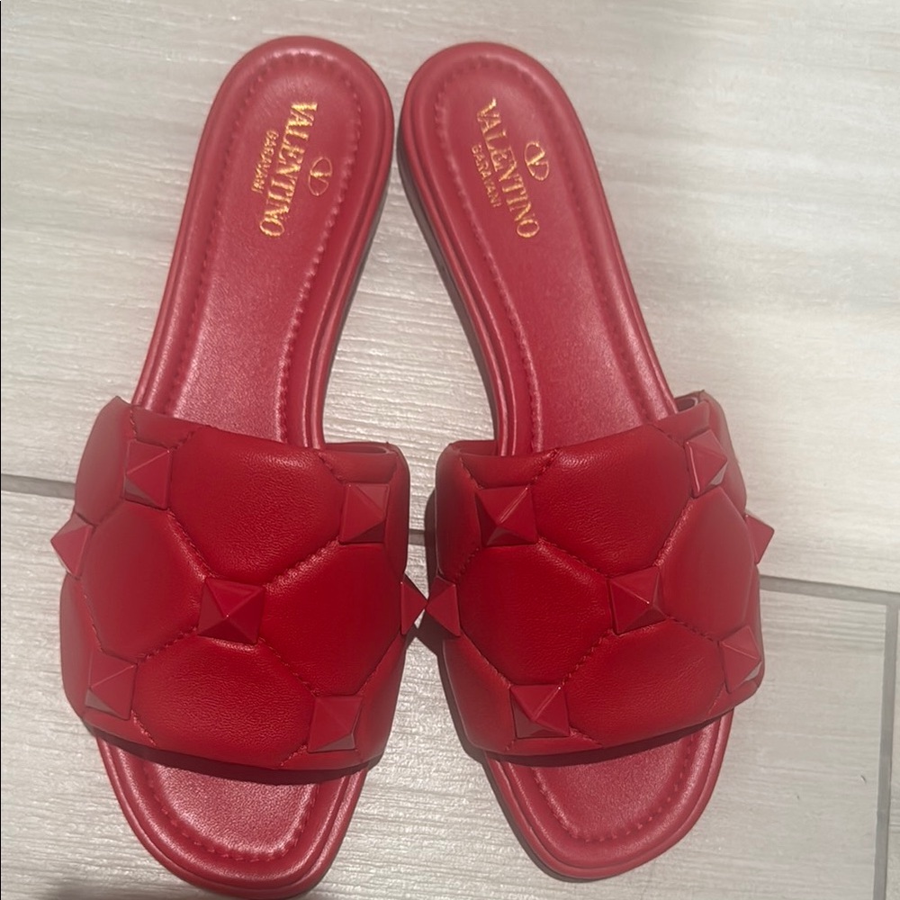 Valentino Red Bow Detail Sandals
